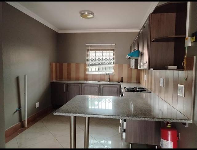 2 BEDROOM TOWNHOUSE FOR SALE IN BENDOR